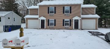 featured image of 4935 Greenwood St #2