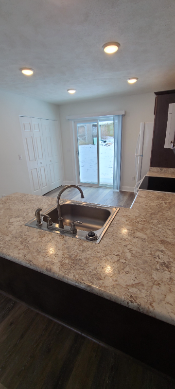 4935 Greenwood St #2 - Photo 5 of 16