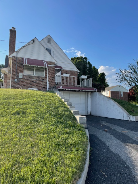 2926 Cub Hill Rd - Photo 2 of 20