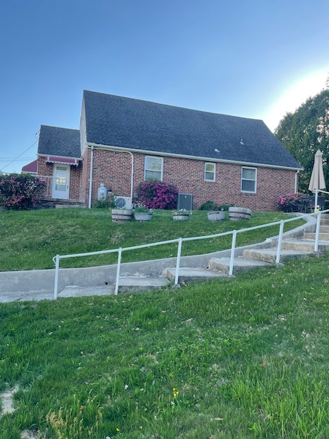 2926 Cub Hill Rd - Photo 3 of 20