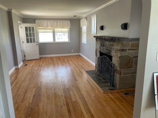 2926 Cub Hill Rd - Photo 5 of 20