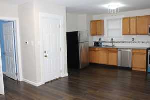 featured image of 69 Lake St #2