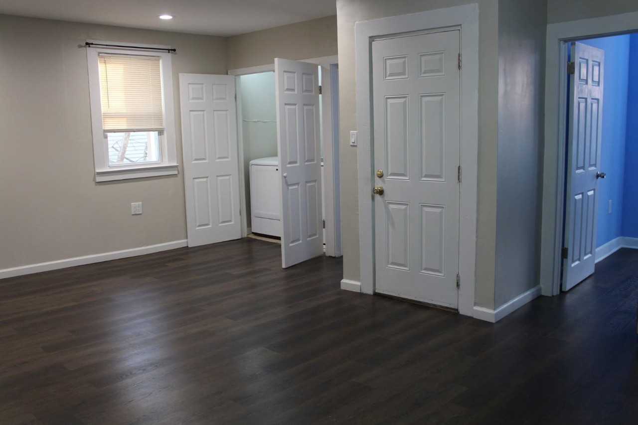 69 Lake St #2 - Photo 6 of 31