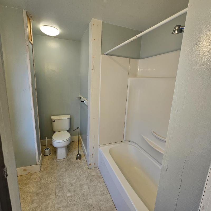 6149 Memorial Dr #4 - Photo 5 of 12