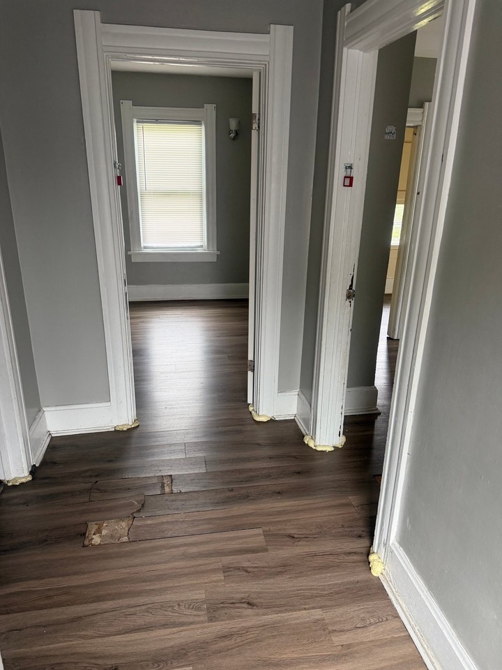 3241 Warsaw St - Photo 7 of 10