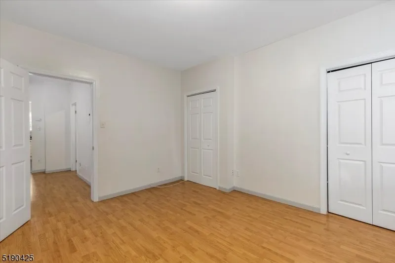 16 Smith St #1stFL - Photo 2 of 10