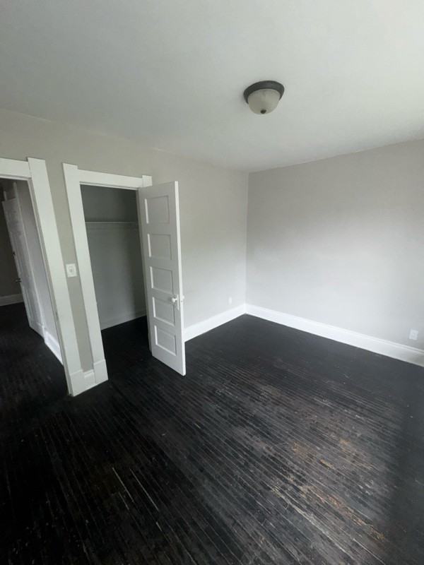 818 Phillips Ave #1-2 - Photo 5 of 14