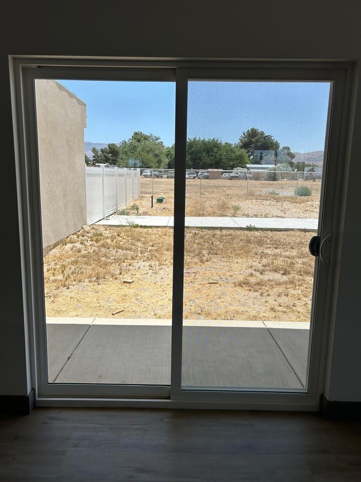 9236 E Avenue T #9236 - Photo 5 of 10