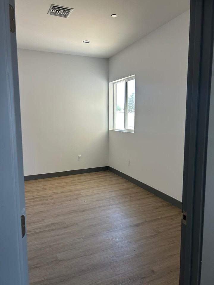 9236 E Avenue T #9236 - Photo 7 of 10