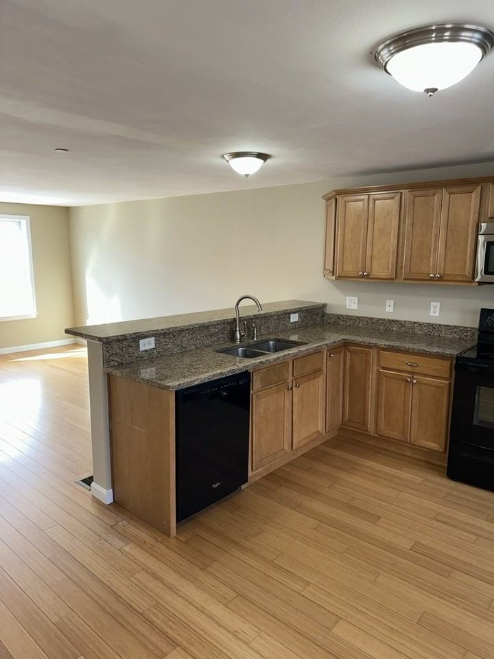 0 Cardigan Ct #31 - Photo 2 of 44