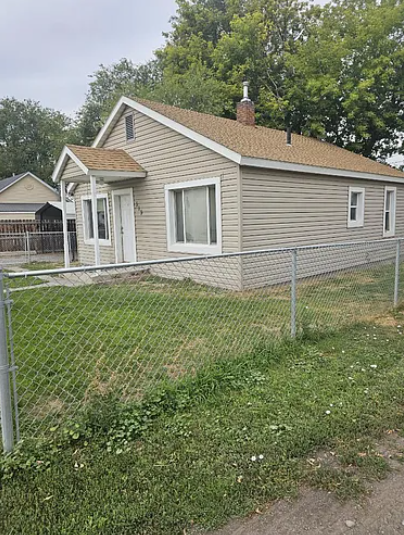 519 Heyburn Ave - Photo 2 of 13