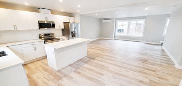 featured image of 5797 Golden Eagle Dr #102