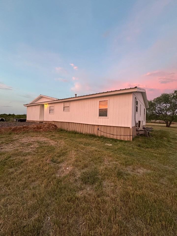 13349 Friendship Rd - Photo 2 of 20