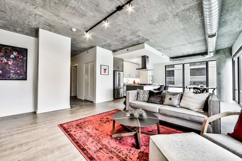 397 E Ohio St - Photo 2 of 16