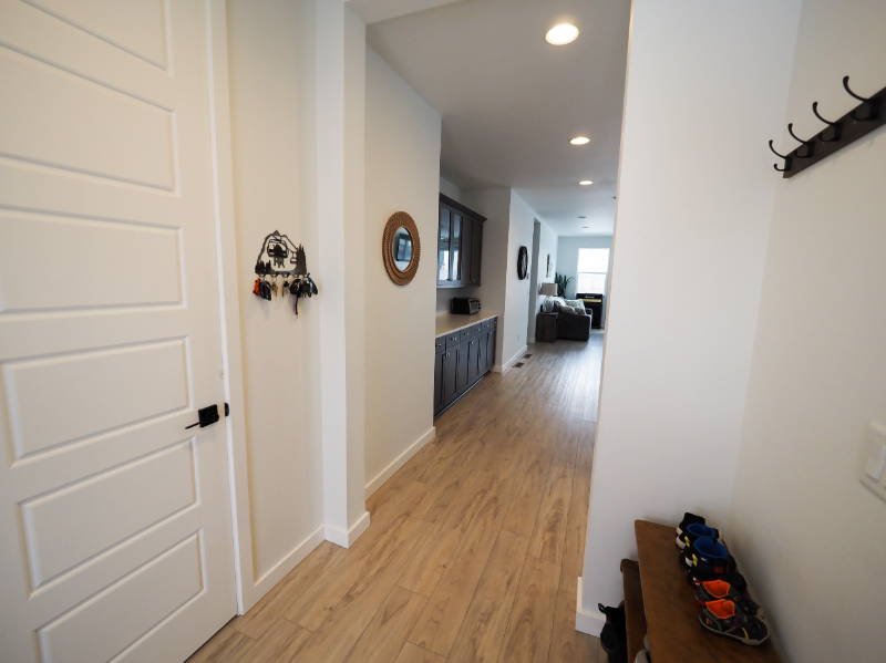 1504 New Holland Dr - Photo 3 of 20