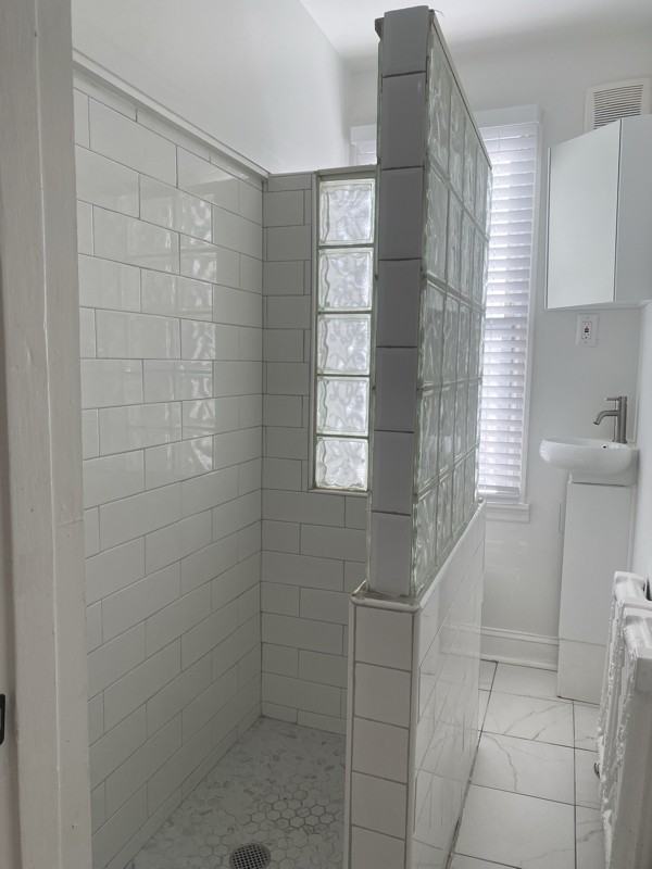 1370 Gillingham St #2 - Photo 4 of 11