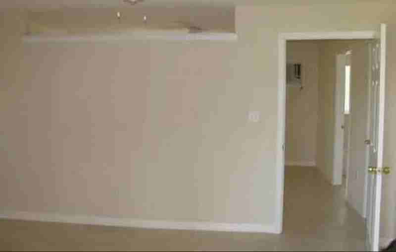 229 W Lancaster Rd - Photo 3 of 6