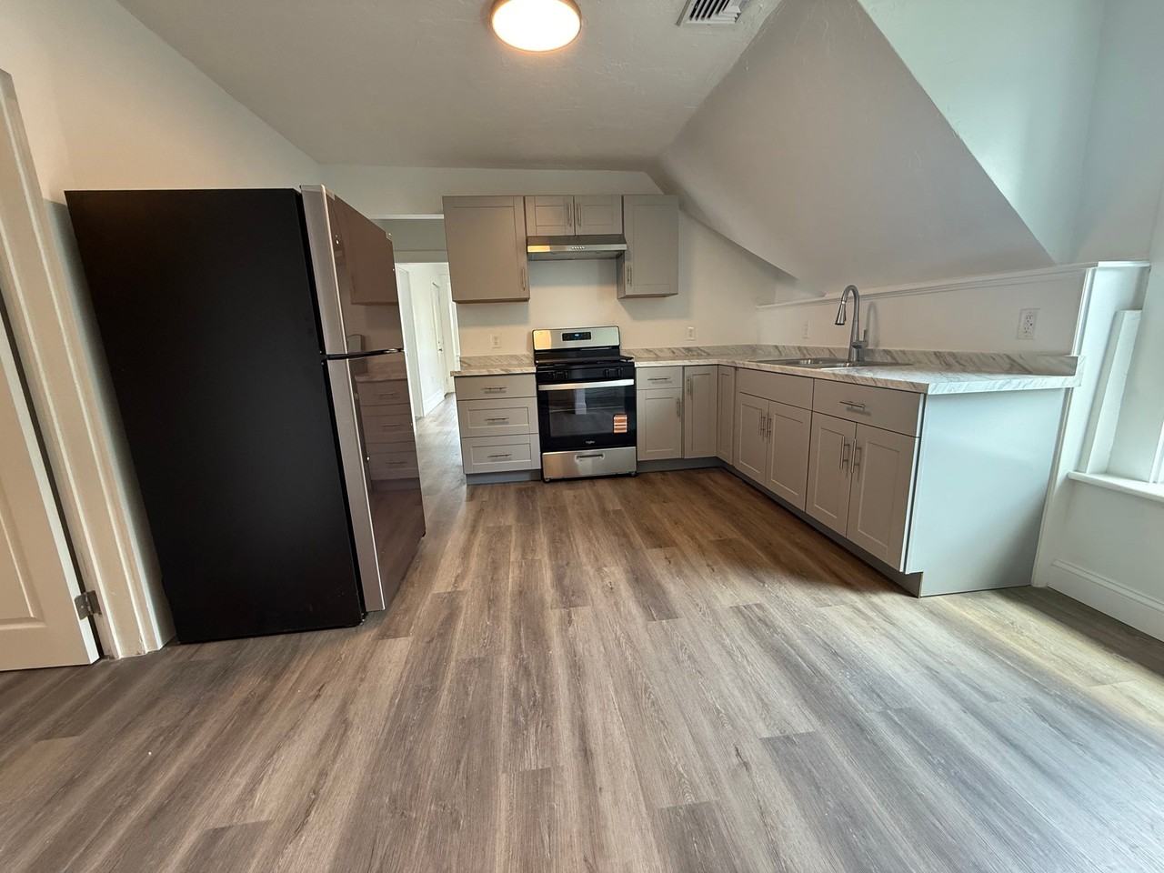 70 Arlington St #3 - Photo 2 of 6