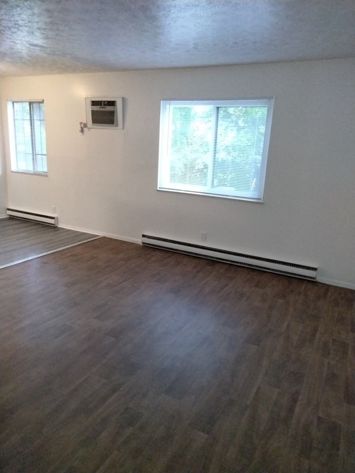 350 Vista Dr #2 - Photo 4 of 19