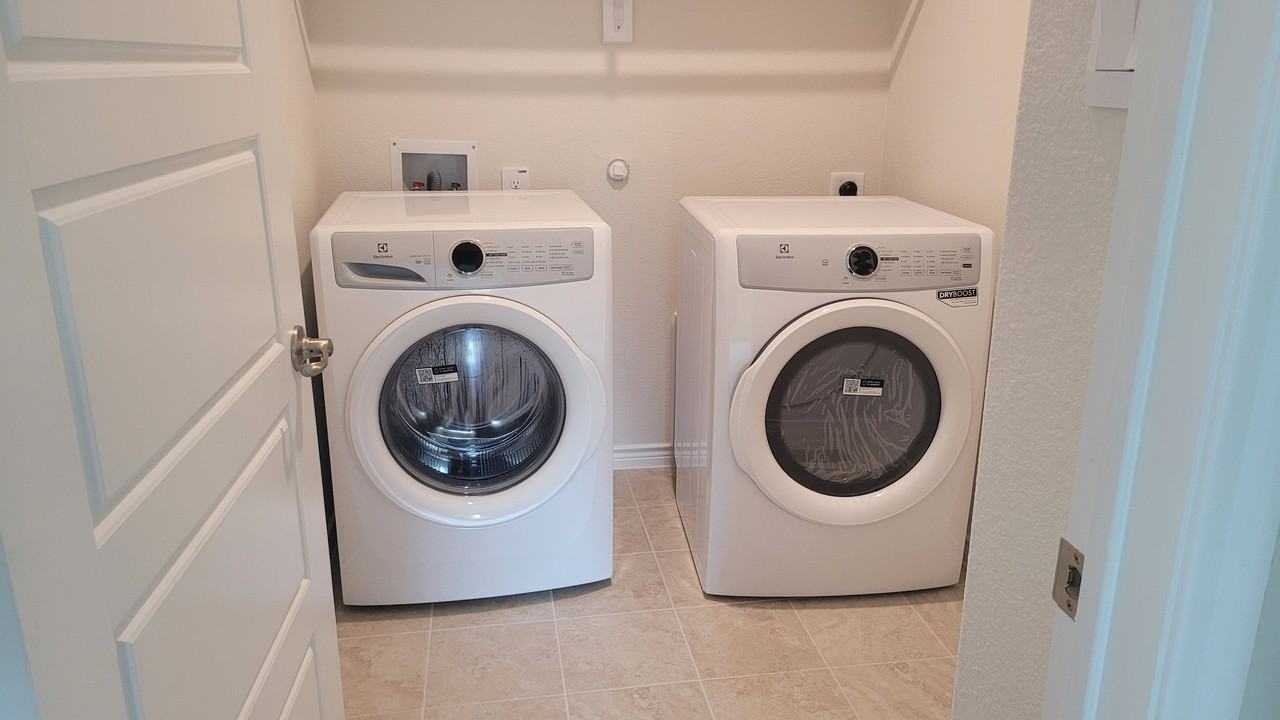 509 Range Rd - Photo 7 of 10
