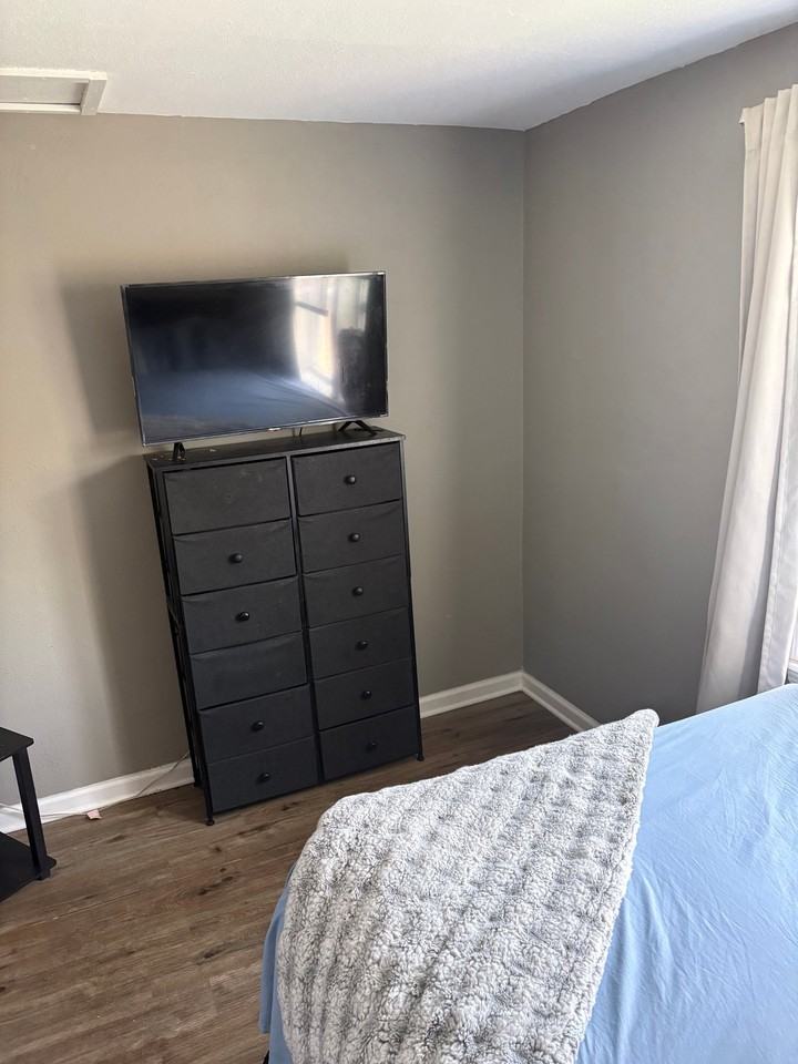 471 Polk Ave #2 - Photo 2 of 5