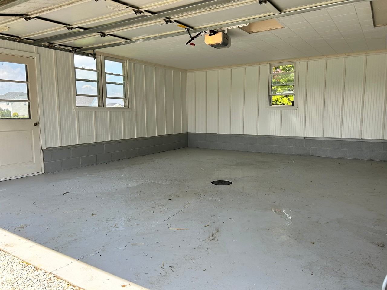 4381 Poe Rd - Photo 6 of 24