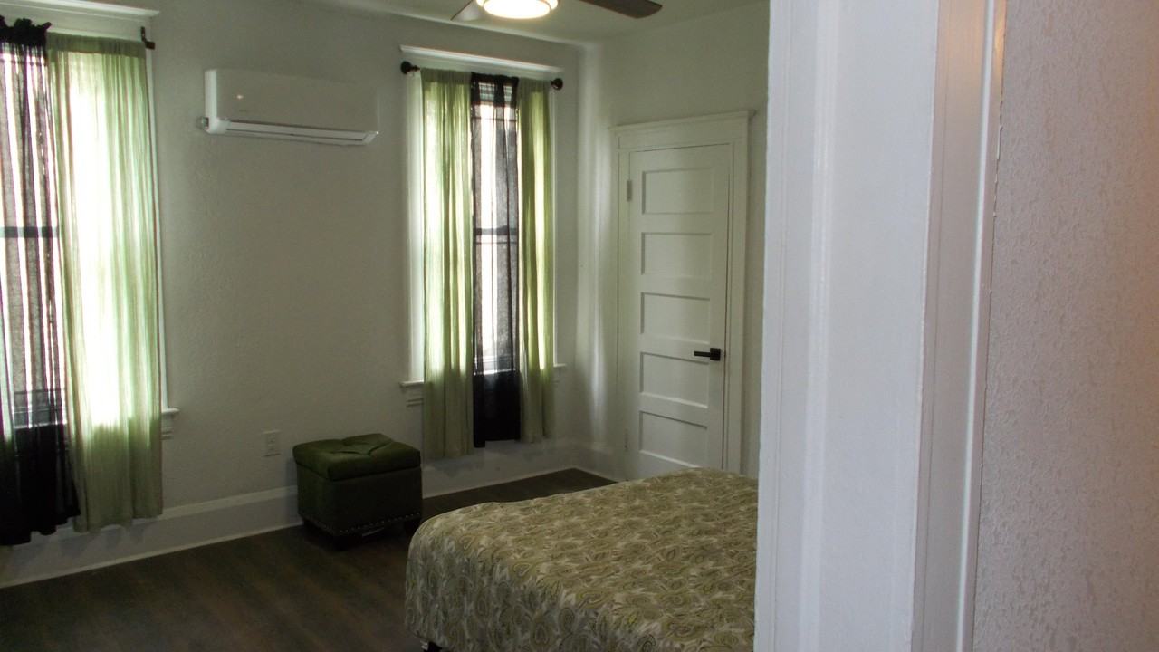 3403 Carlisle Ave #1 - Photo 7 of 11
