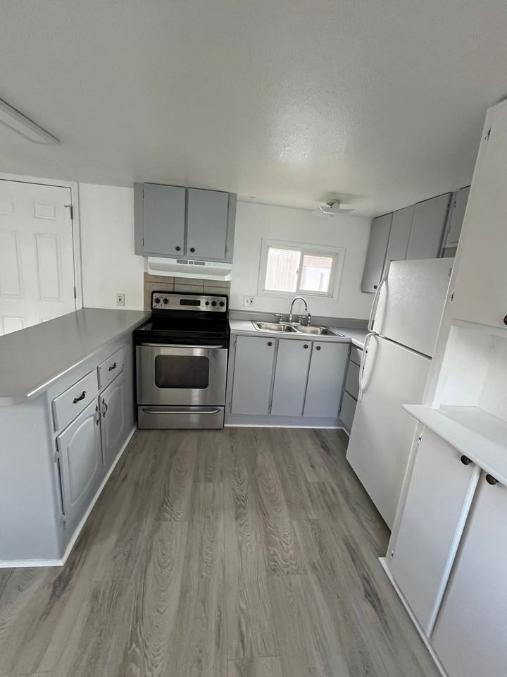 2485 E Main St #12 - Photo 2 of 12