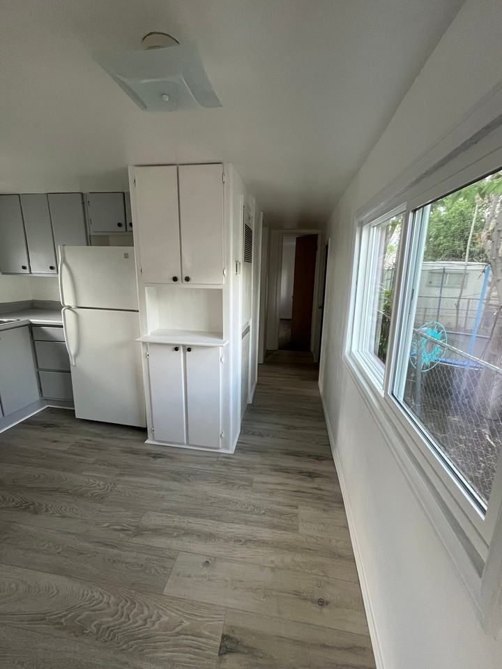 2485 E Main St #12 - Photo 4 of 12