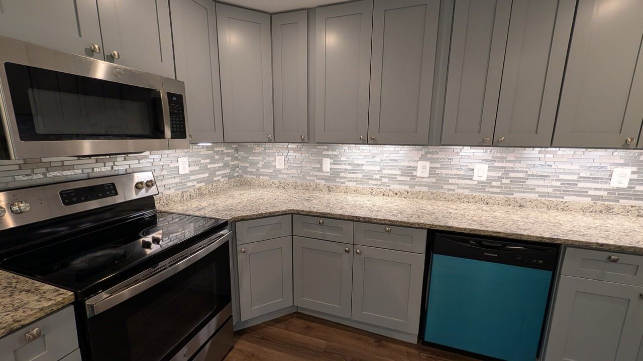 94 West St #57 - Photo 2 of 20