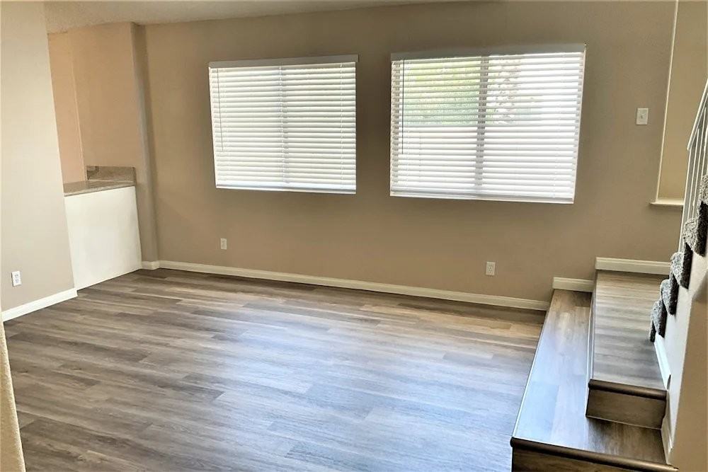 3300 Hyannis Cir - Photo 3 of 15