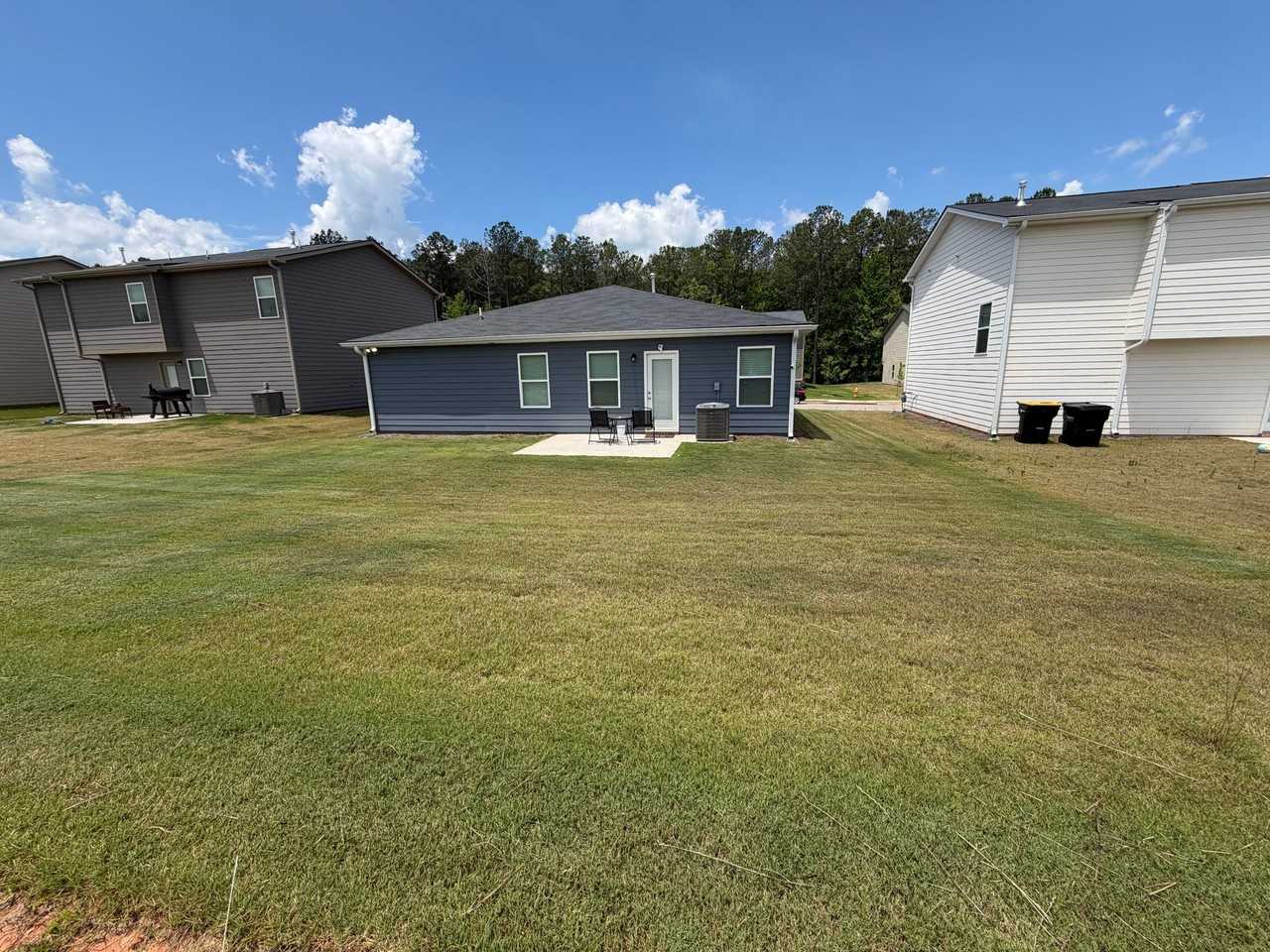 123 Garden Walk - Photo 2 of 4