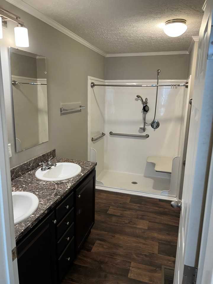 522 Banner Ave - Photo 7 of 13