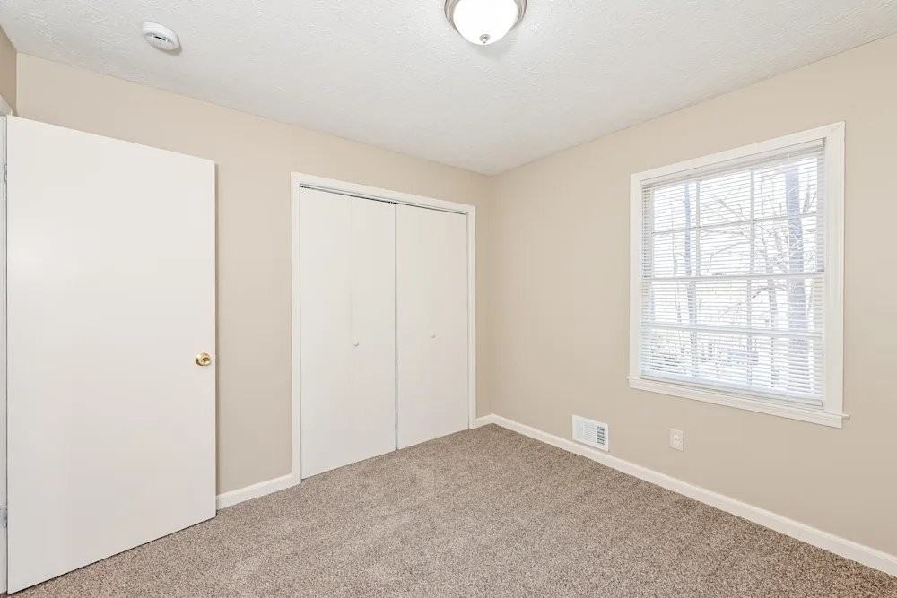 2737 King Arthur Ct - Photo 7 of 12