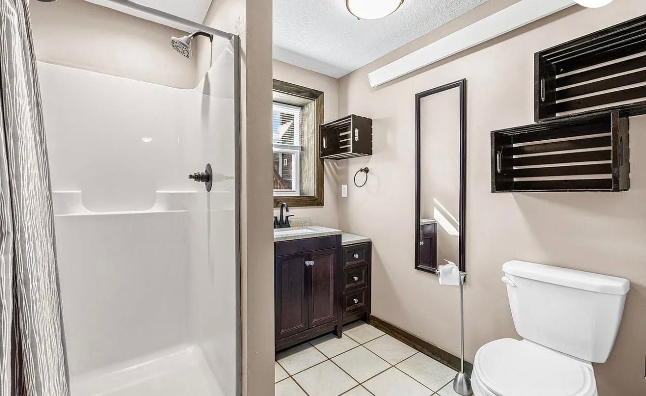 1589 Racine Ave S - Photo 7 of 11