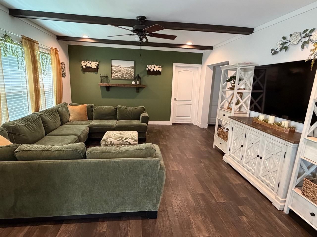 519 Atchley Rd - Photo 2 of 9