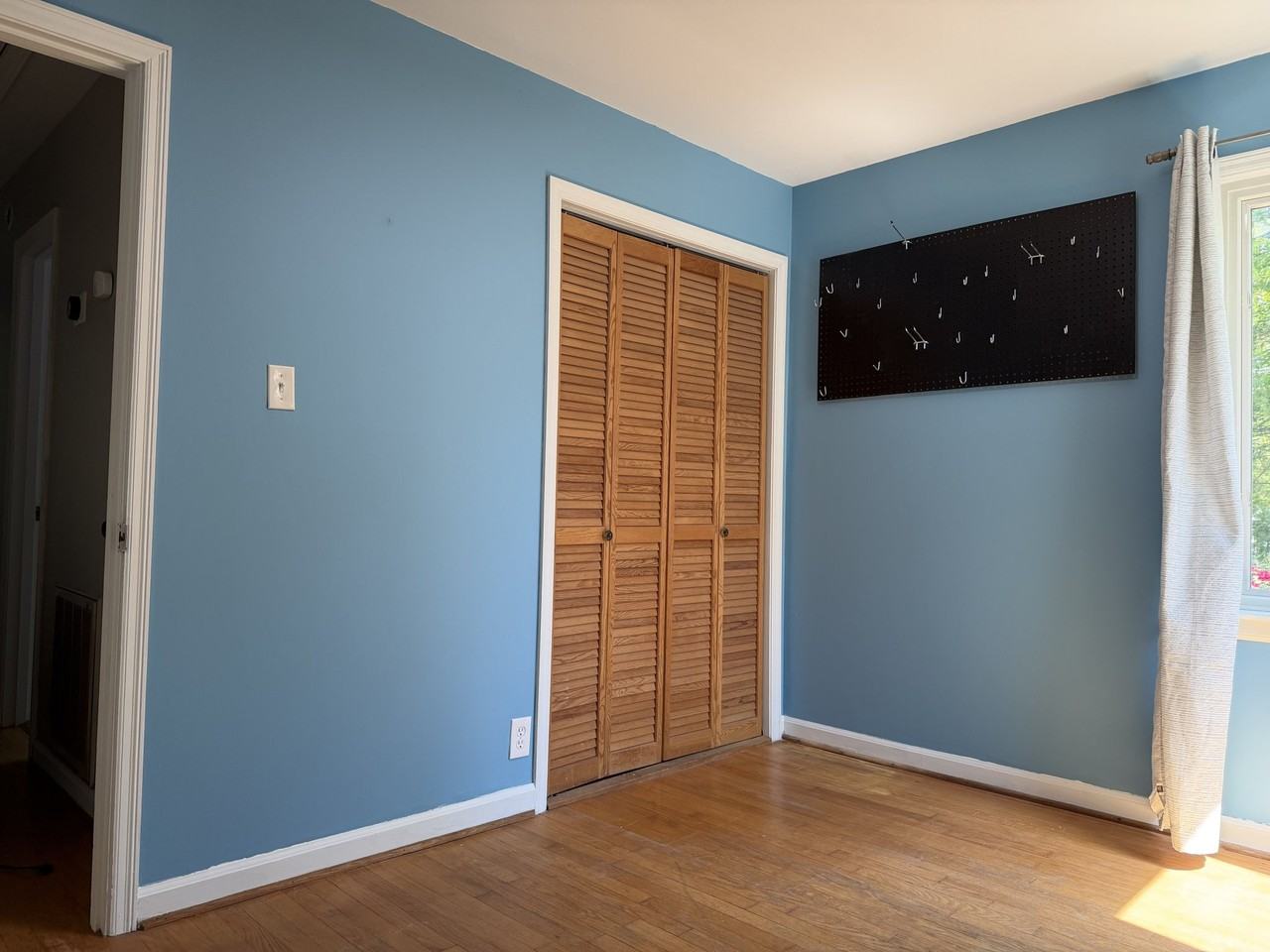 3220 Avondale Ave - Photo 3 of 17