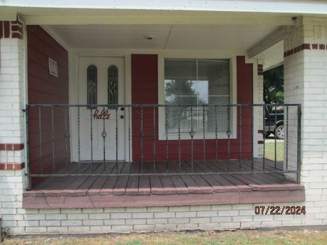 121 N Hamilton St - Photo 2 of 13