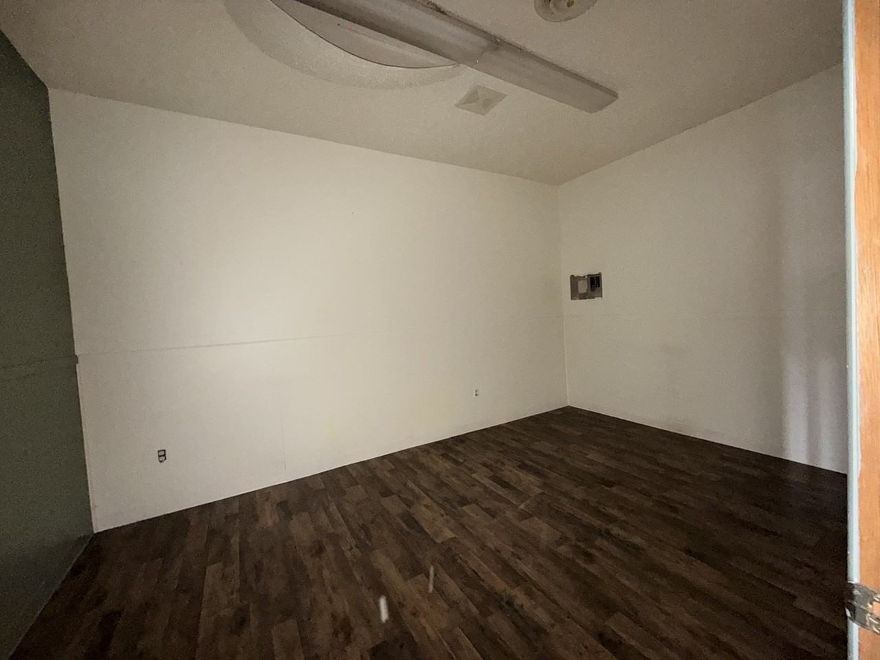 206 S 11th St #5 - Photo 5 of 8