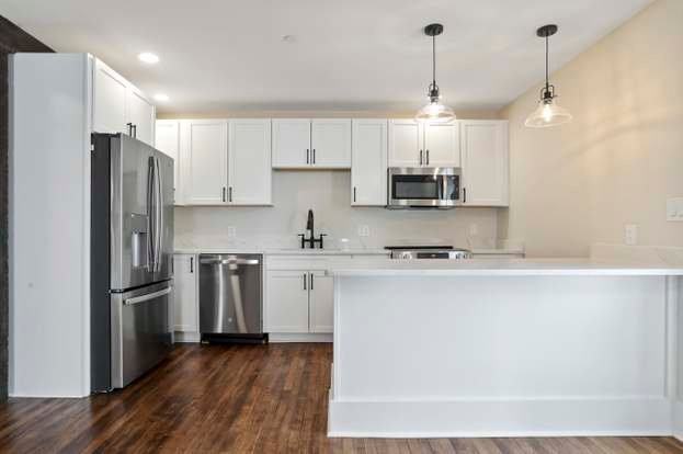 302 N Mildred St #200 - Photo 2 of 13