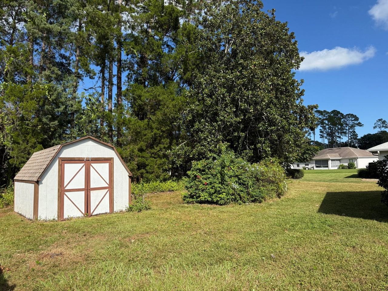 39 Bannerwood Ln - Photo 3 of 16