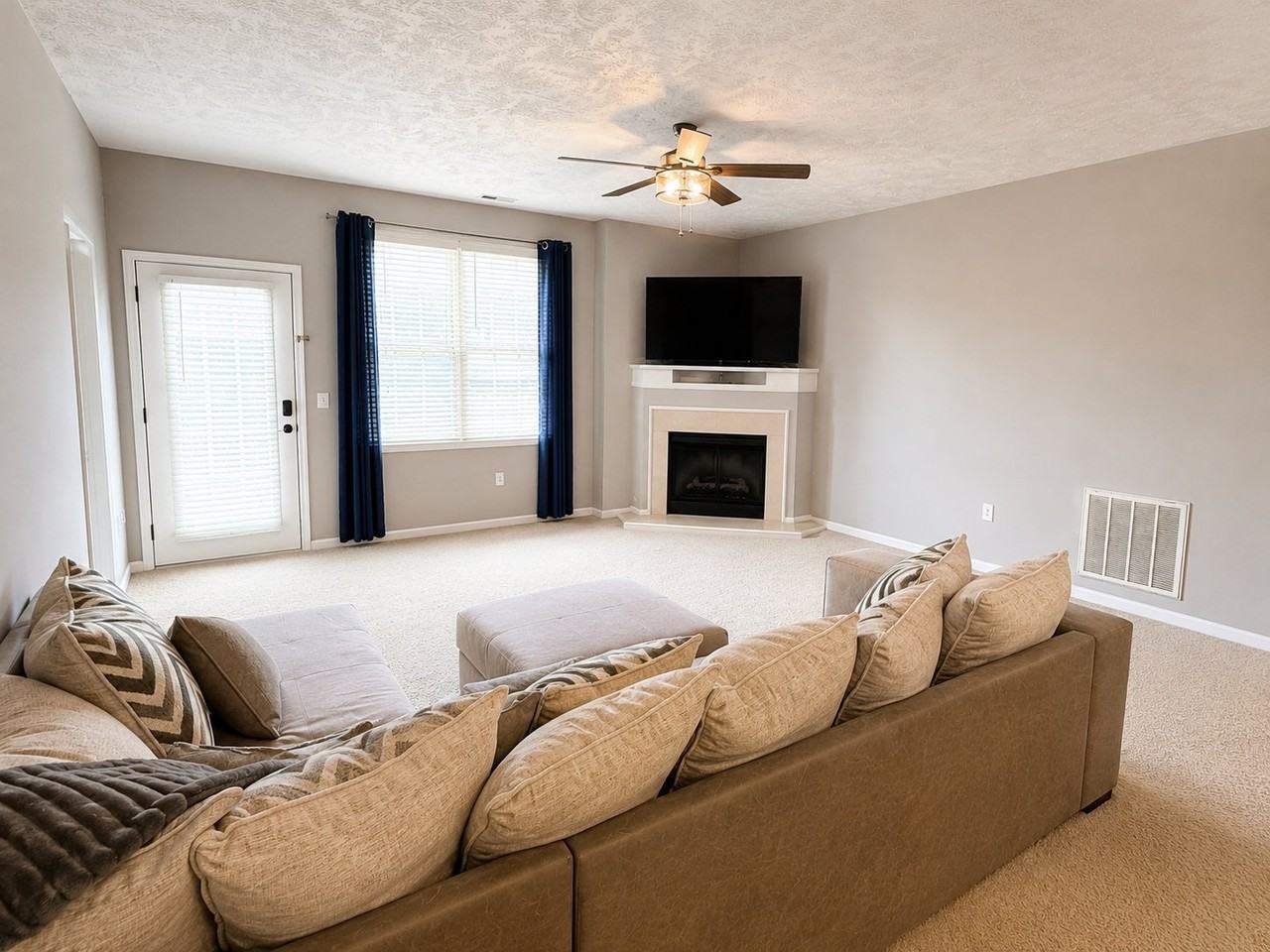 3930 Bardstown Ct #103 - Photo 3 of 20