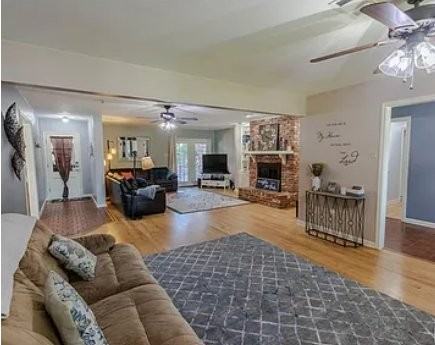 10965 Goodwood Blvd - Photo 5 of 14