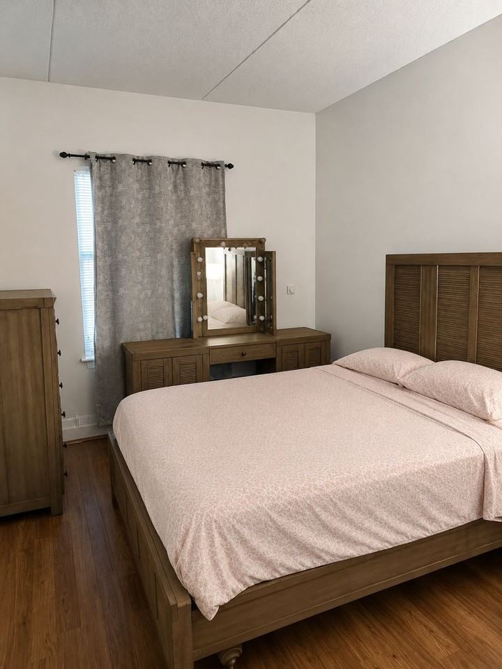 2026 Westchester Ave #2Y - Photo 2 of 6