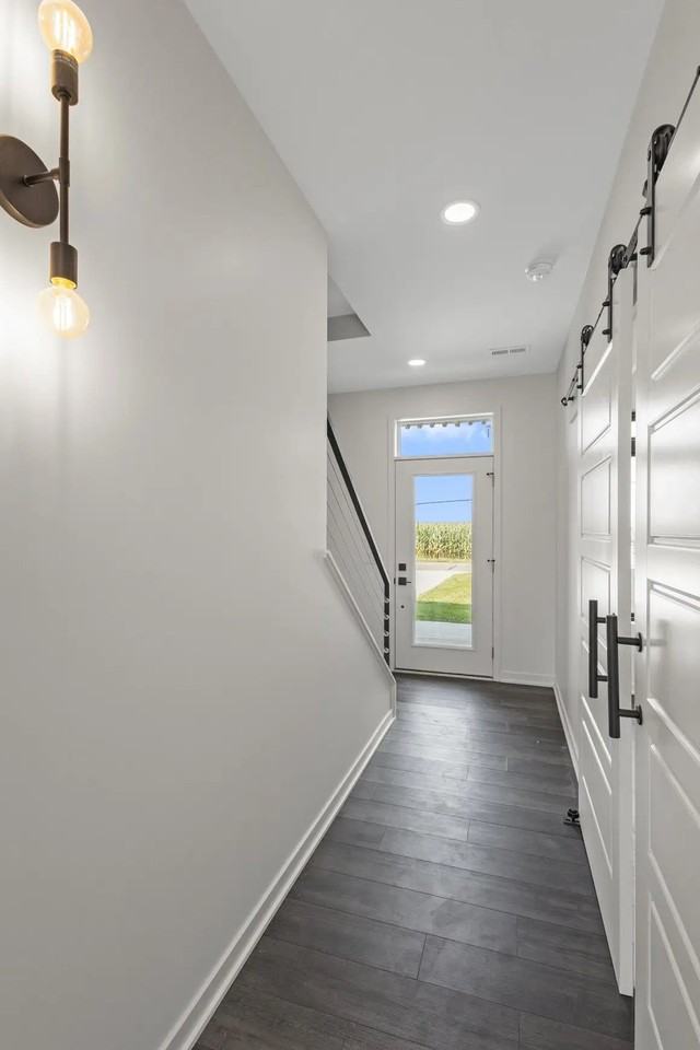 4523 68th St - Photo 4 of 20