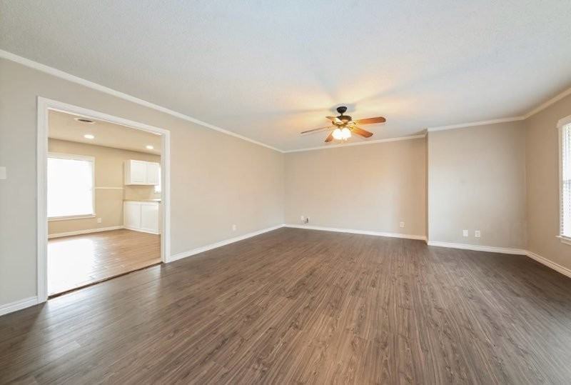 3072 Wallace Wells Ct - Photo 3 of 14