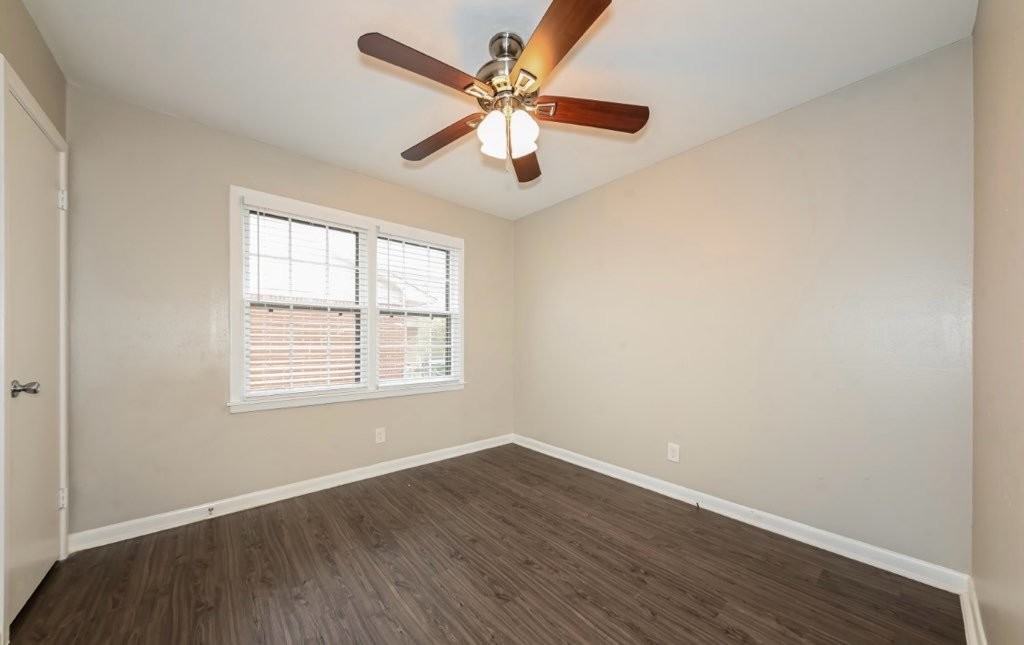 3072 Wallace Wells Ct - Photo 4 of 14