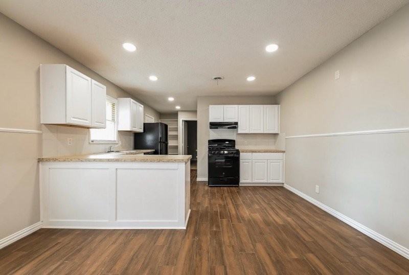 3072 Wallace Wells Ct - Photo 6 of 14