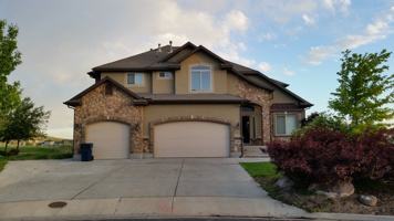 featured image of 4099 W Park Cir