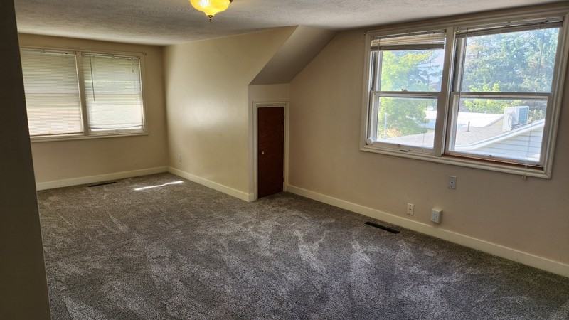 577 Nw #MAIN - Photo 6 of 29